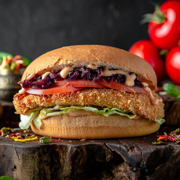 CRISPY CHICKEN BURGER